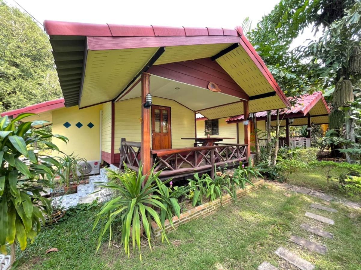 הוילה Ban Huai Maenam Noi Star View Garden מראה חיצוני תמונה
